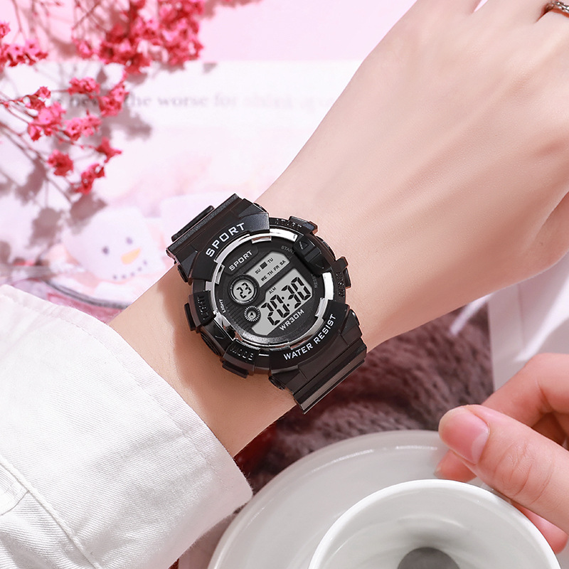 YIKAZE Fashion Sports Watches  - Women Fashion Week 2026 评论和价格