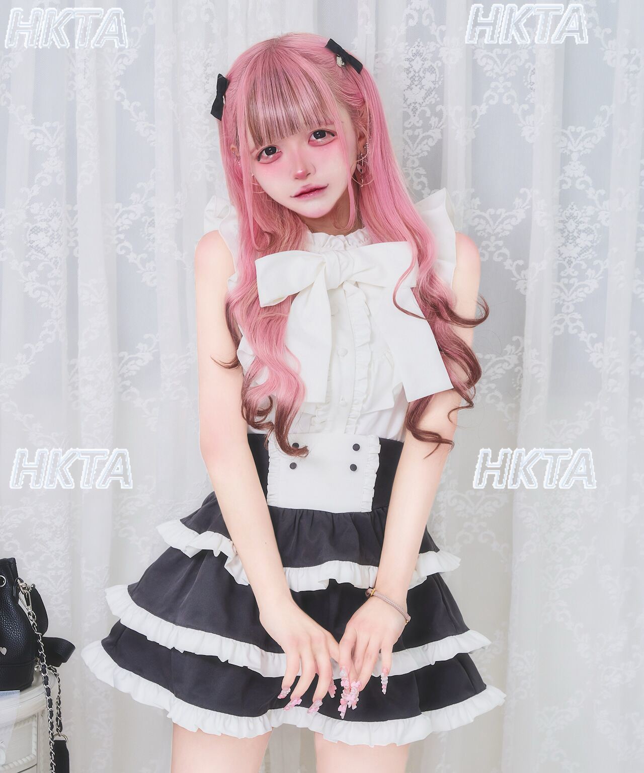 Original Japanese Cute Big Bow - Puff Sleeve Blouse 评论和价格