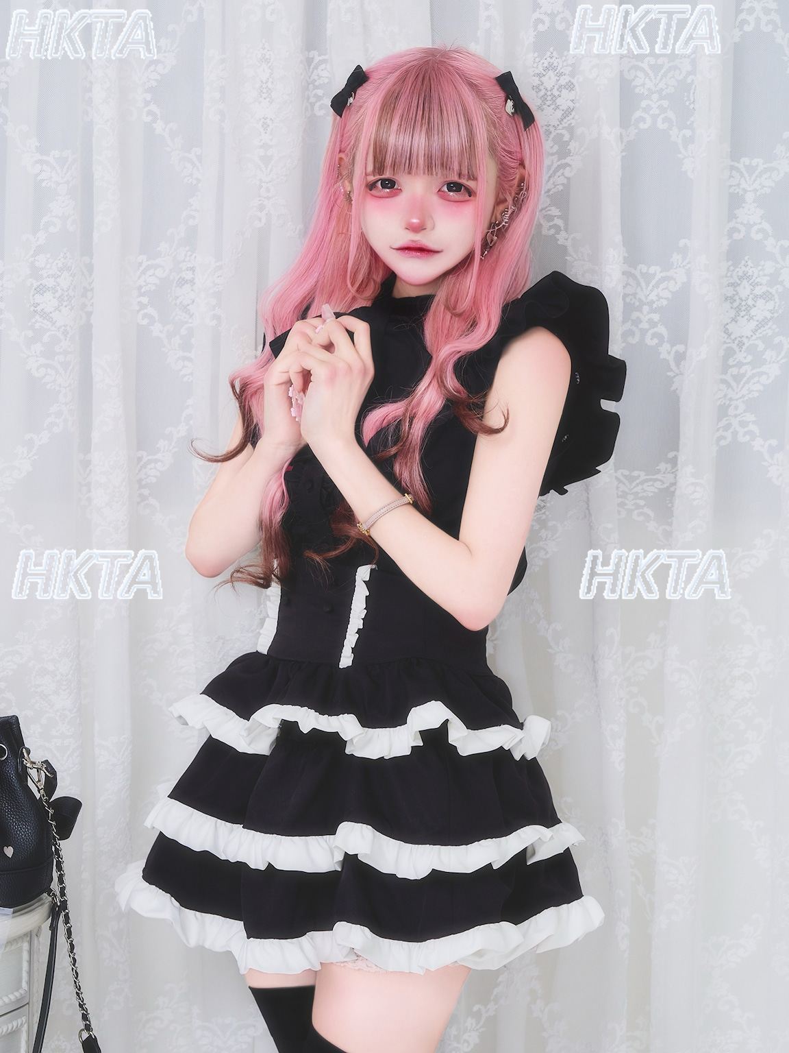 Original Japanese Cute Big Bow - Puff Sleeve Blouse 评论和价格